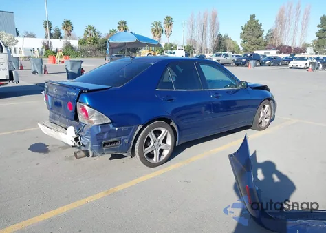 2001 Lexus Is 300 from USA, damaged, VIN JTHBD182310002088
